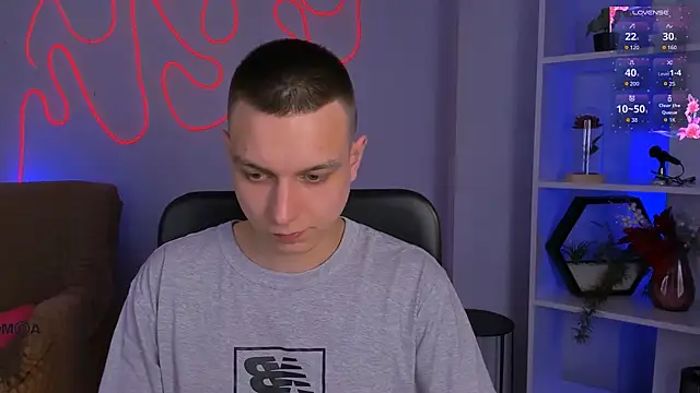 Онлайн чат XXX eric_nova