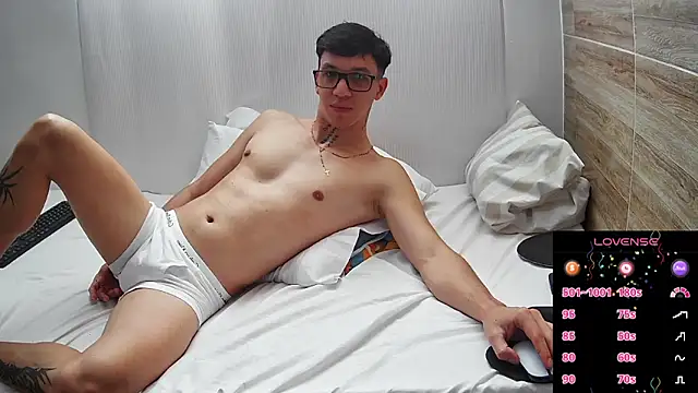 Czat XXX na żywo – angelicious_