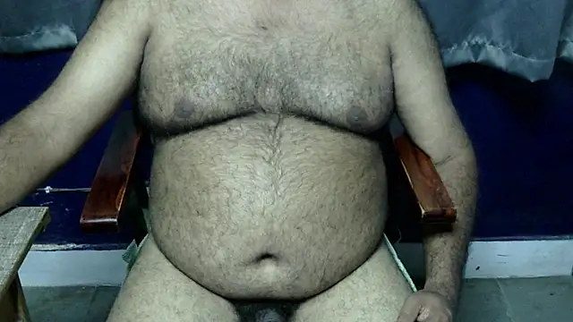 Czat XXX na żywo – hairysubcub_70