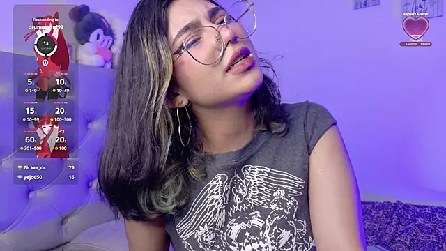 צ'אט XXX בשידור חי של Alejaa_storm