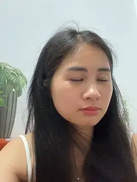Czat XXX na żywo – LittleSun_