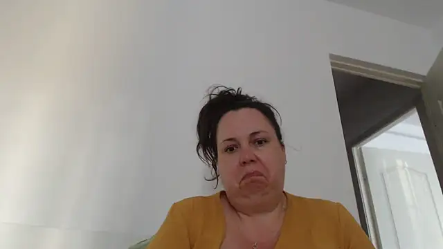 WendyRhoades Chat XXX live