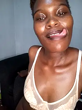 Chat +18 de Ivynoir101 ao vivo