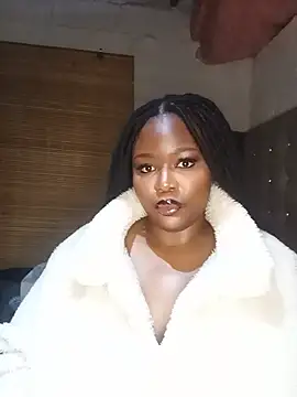 Chat +18 de AaliyahBlackXO ao vivo