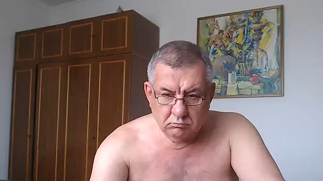 Онлайн чат XXX machomale3