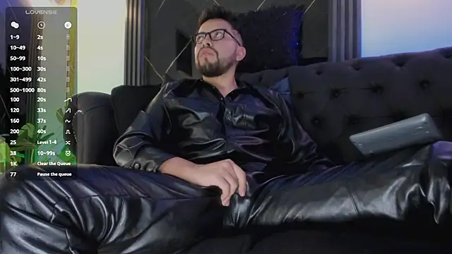 Chat XXX Live LuccaMallard