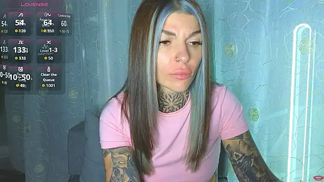 tattooedBabyy's Live XXX Chat