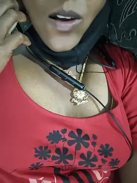 madhushree143のライブXXXチャット