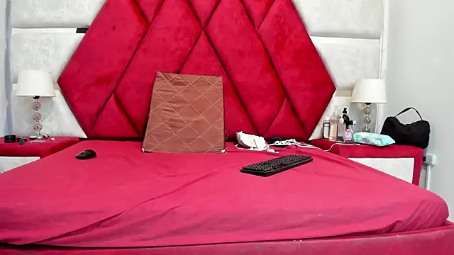 Kity_spiderr's Live XXX Chat