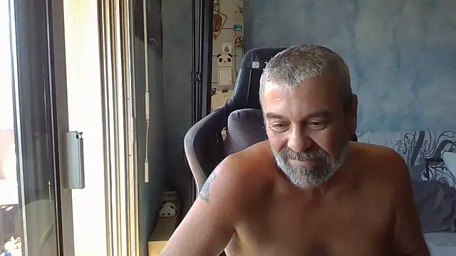 panda_06200 Chat XXX in diretta