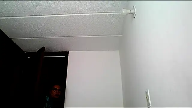 Chat +18 de RossanaLionheart ao vivo