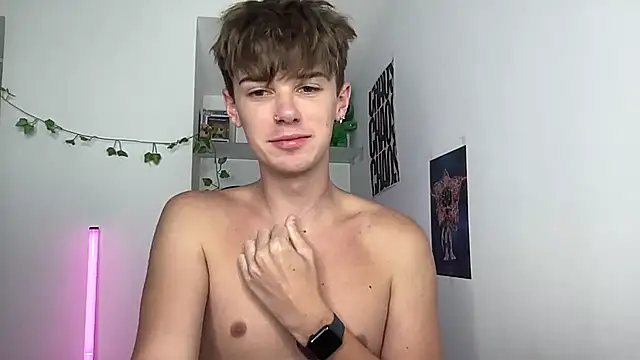 YourMilkyGuy – Naživo XXX chat