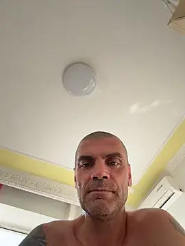 SIRMASTERDOMINATORXXLn Webbikameraesitys