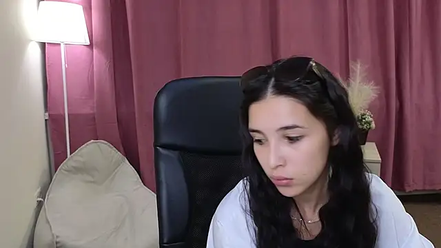 LilianHamersly Live XXX-chat