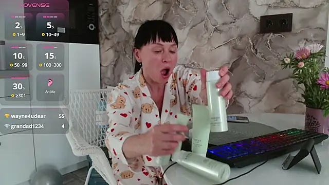 secret_library Chat XXX in diretta