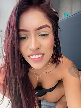 Chat XXX Live MystiqueXXX