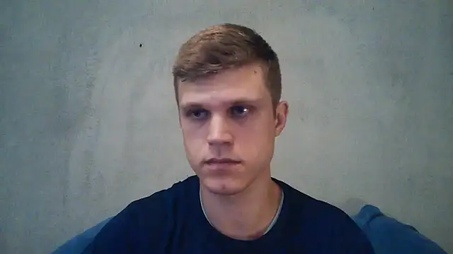 Chat +18 de NinhoMorango ao vivo
