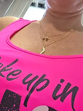 NikkiBlisss Live XXX-chat