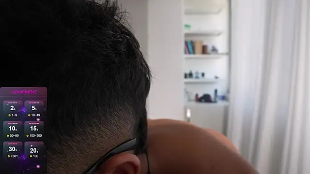 Paradise_boy__ লাইভ XXX চ্যাট