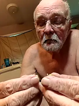Joeyw57 live XXX chat
