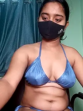 shrutee12's Live XXX Chat
