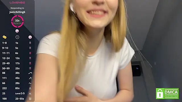 AveryBerkson 现场XXX聊天
