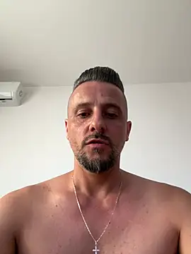 InsaneMattt Live XXX-Chat