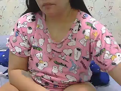 Hottie_mommy28's Live XXX Chat