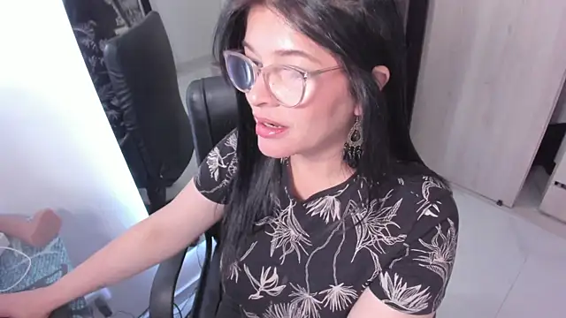 BellaFlaming – Naživo XXX chat