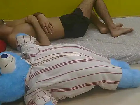 Stubborndesiboy Adlı Modelin Canlı XXX Sohbeti