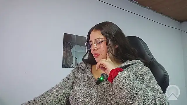 Pao_Ly Chat XXX in diretta
