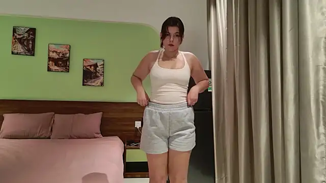 showmeparadise's Live XXX Chat