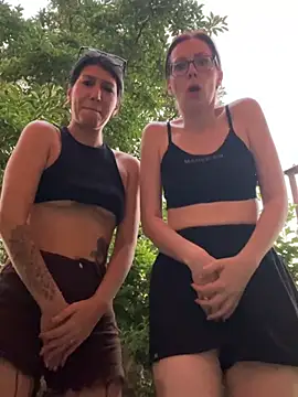 RussianGirls_: онлайн-секс-чат