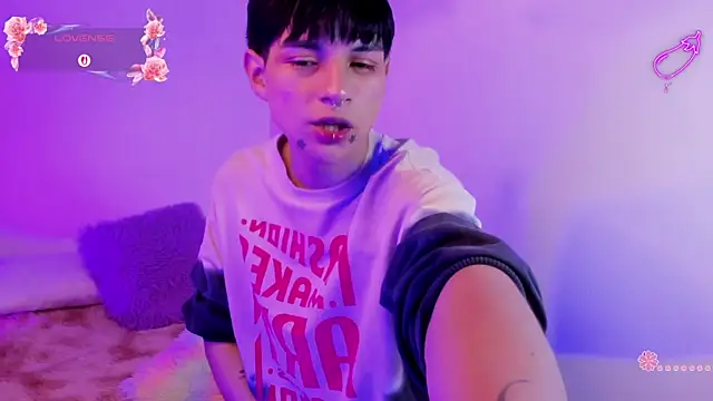 Chat XXX en directo de Aleaurarashii