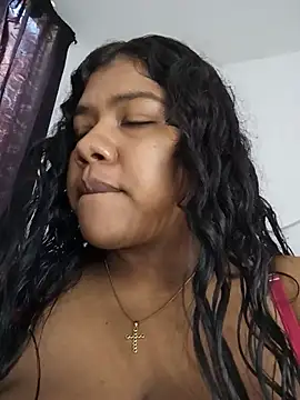 Chat +18 de paola091 ao vivo