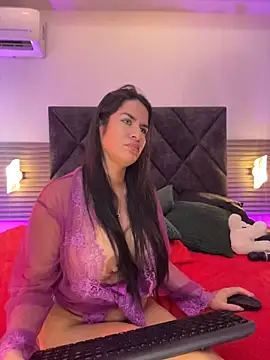 Онлайн чат XXX Zafira_Alabi