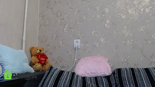 Eyes_Angel Chat XXX in diretta