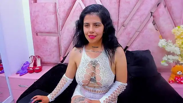 CataleyaLars20 Live XXX-Chat