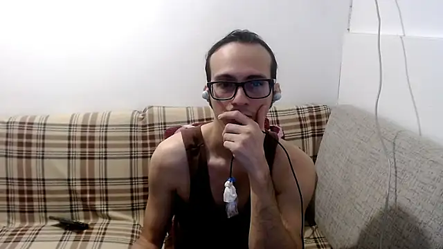 Chat +18 de cholitohermoso ao vivo