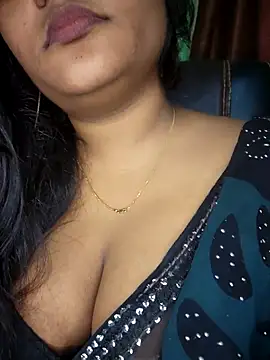 Aruna-1's Live Chat Room