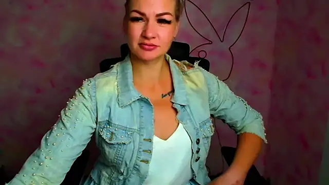Chat XXX en directo de Madonna_Fire