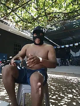 monsterpig29's Live XXX Chat