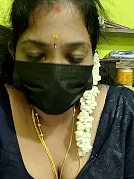Tamil_Mithra's Live XXX Chat
