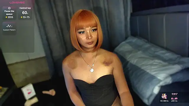 TrinityFucksYou Webcam show