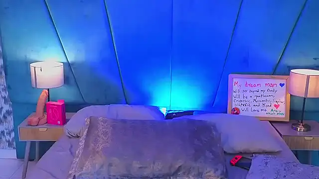 Aaron_Eze 现场XXX聊天