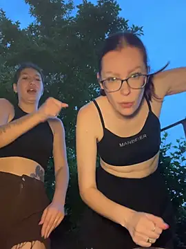 RussianGirls_ Chat XXX in diretta