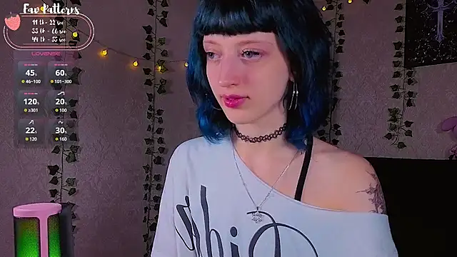 צ'אט XXX בשידור חי של mistyverse