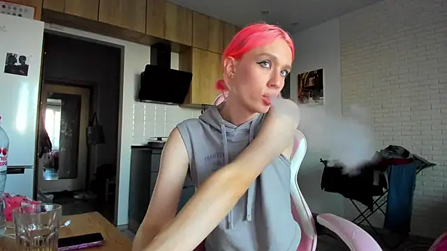 _Alice_Kitty Chat XXX in diretta