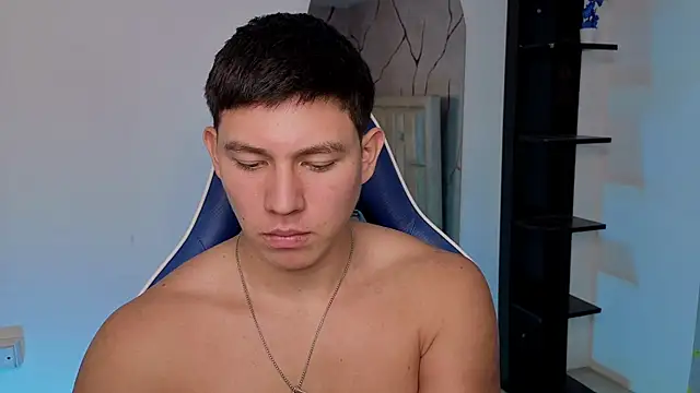 JamesCr_ – Live XXX-chat