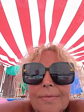 Czat XXX na żywo – Lakylady